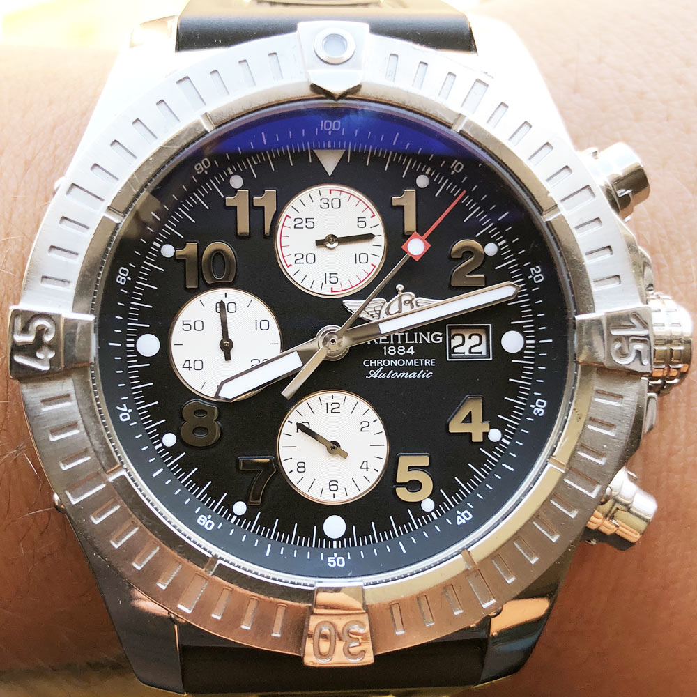 Breitling Super Avenger A13370